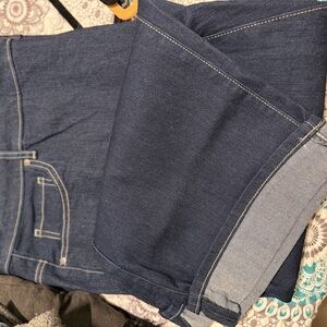 Style & Co. Dark Blue capri Jeans plus size 24